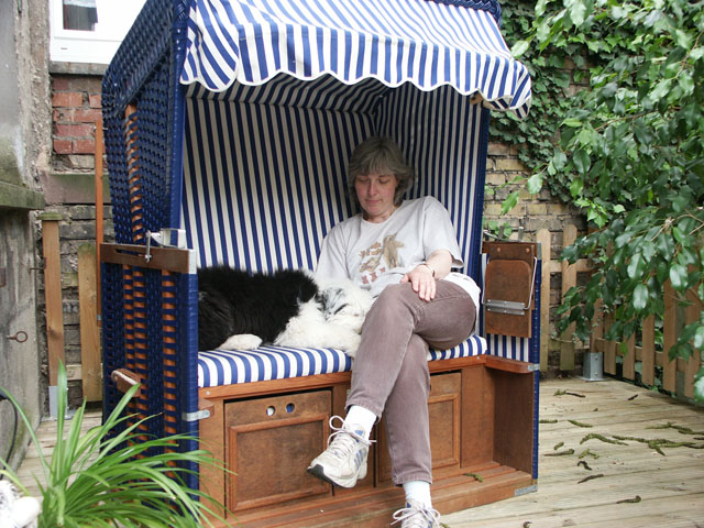 sally gaertner Bobtail Eva Strandkorb